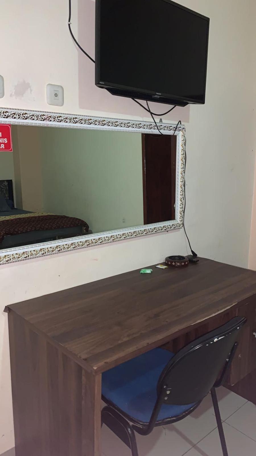 Wisma Reza Palopo Motel Esterno foto
